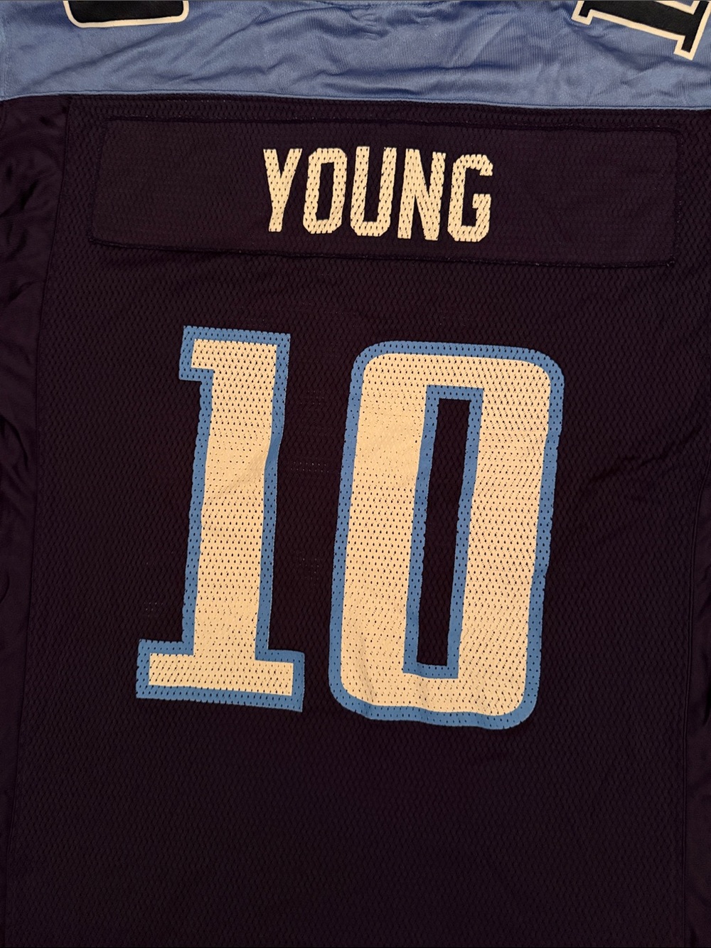 Reebok NFL Navy and Light Blue Tennessee Titans Football Jersey #10 Young Size M - Picture 9 of 11